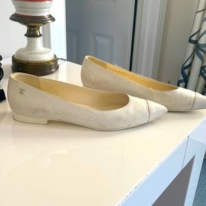 Chanel size 42 distressed white flats